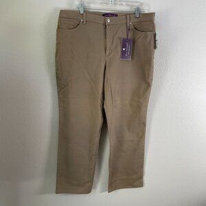 NEW Gloria Vanderbilt Womens 18 Short Amanda Supreme Stretch Jeans Khaki